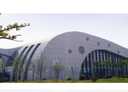 邹城会议中心外景网架工程